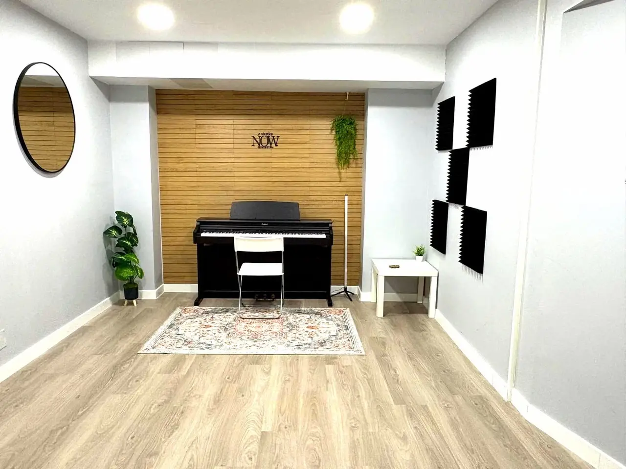 Alquiler de sala de piano y artes escénicas en Madrid Alquiler de sala de piano y artes escénicas en Madrid